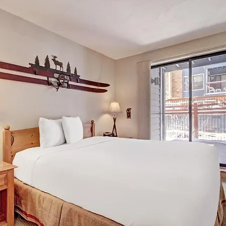 River Mtn Lodge W117C